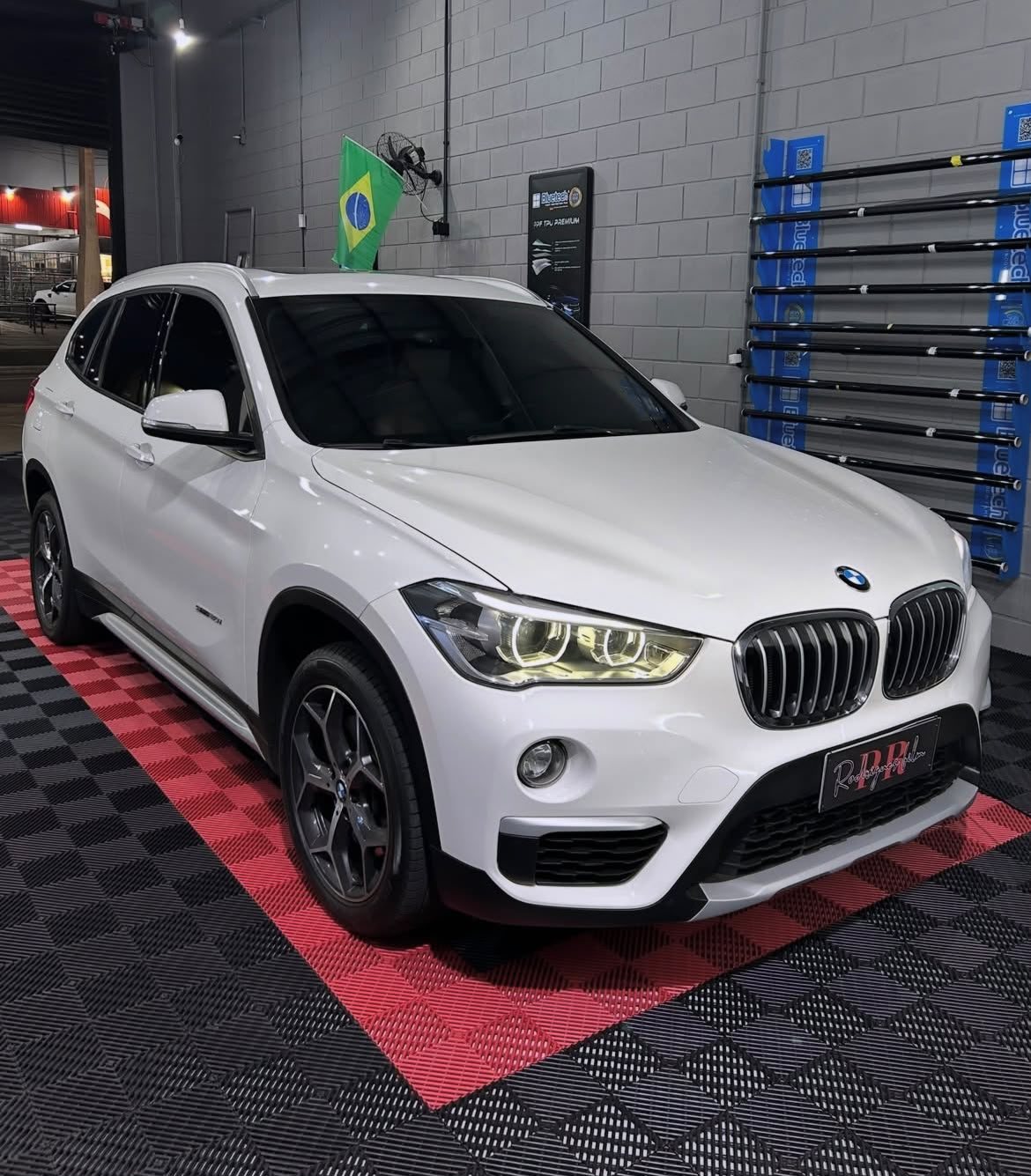 BMW com película automotiva