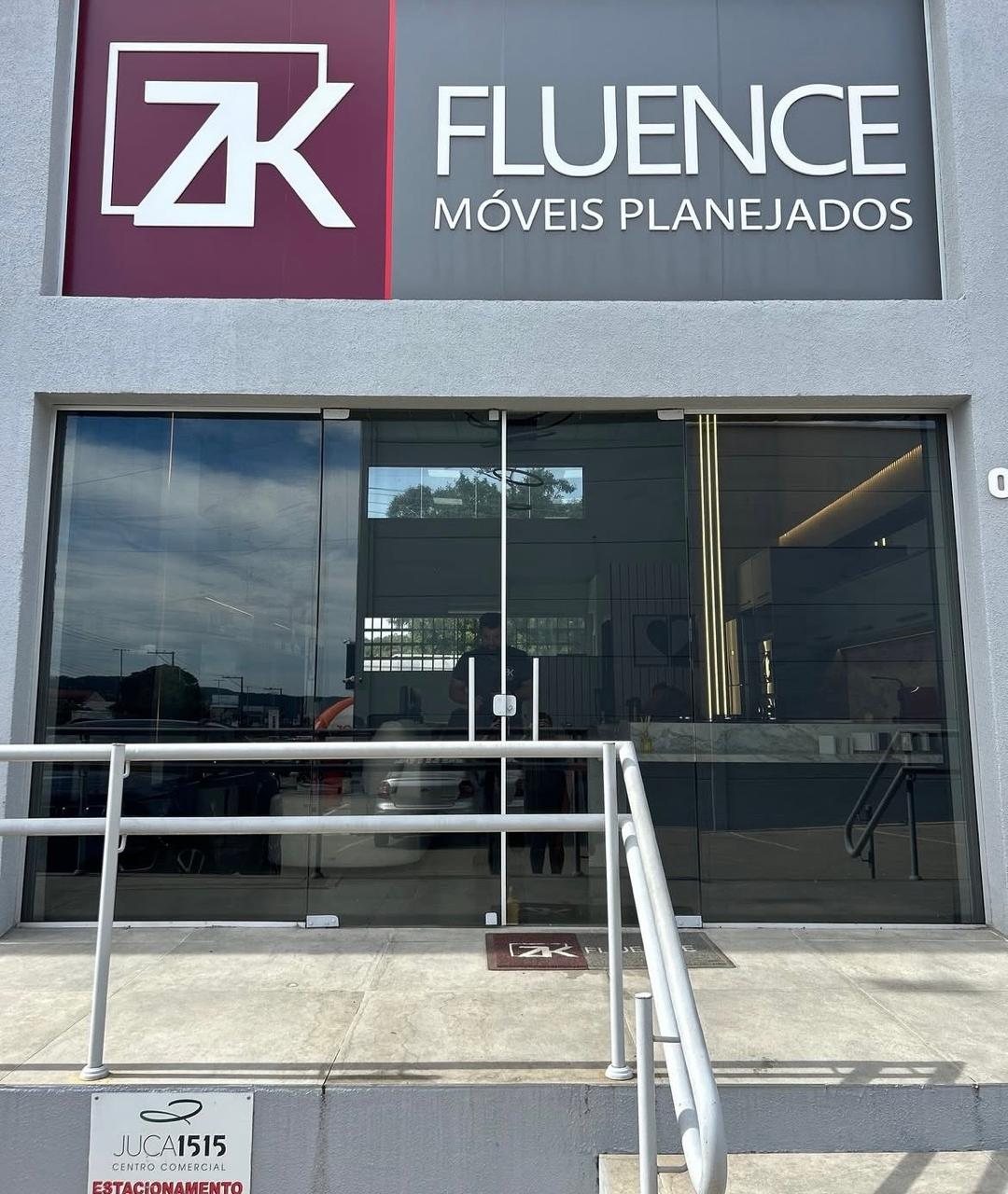 Fachada comercial da Fluence Móveis Planejados